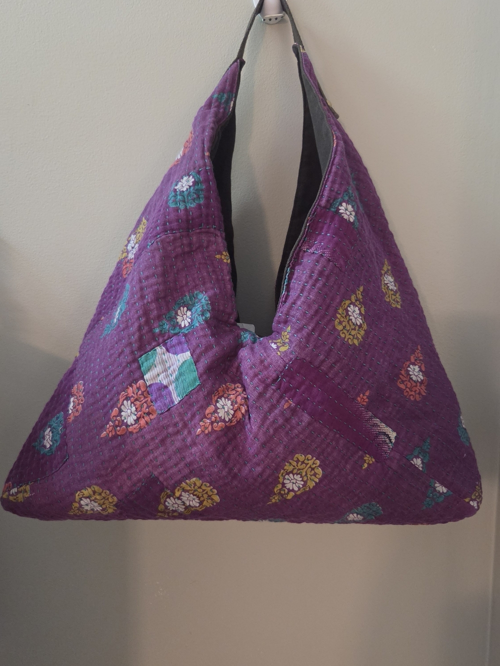 ✨ SARI BARI Recycled Kantha Patchwork Hobo Bag ✨